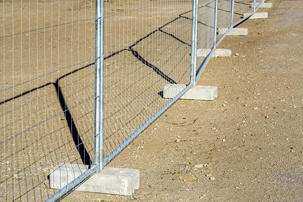 workers at Fence Rental Winnetka